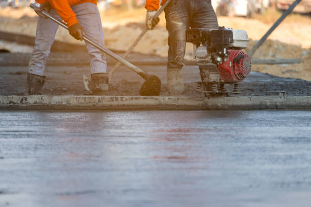 Best Concrete Driveway Installation in Dodgeville, WI